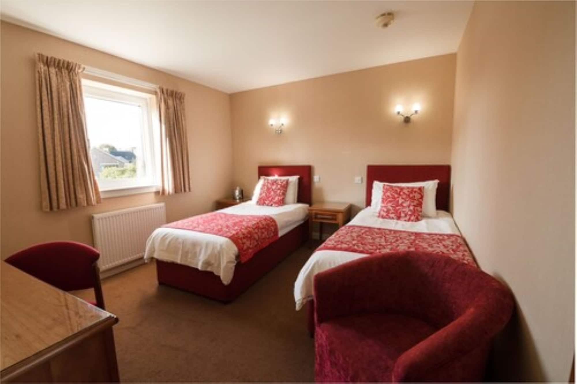 Laichmoray Hotel Елджин Екстериор снимка