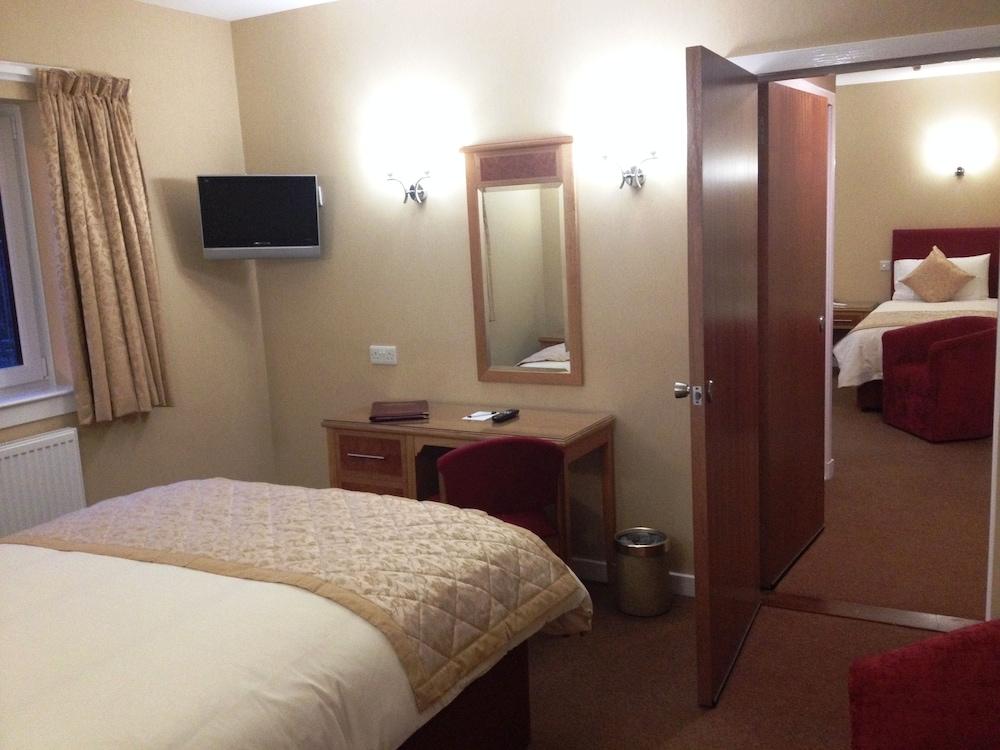 Laichmoray Hotel Елджин Екстериор снимка